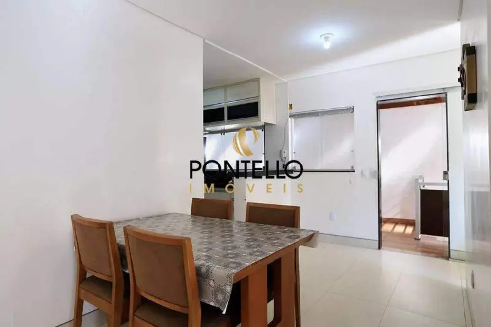 Casa, 3 quartos, 217 m² - Foto 1