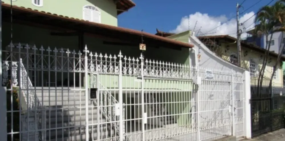 Casa, 4 quartos, 285 m² - Foto 2