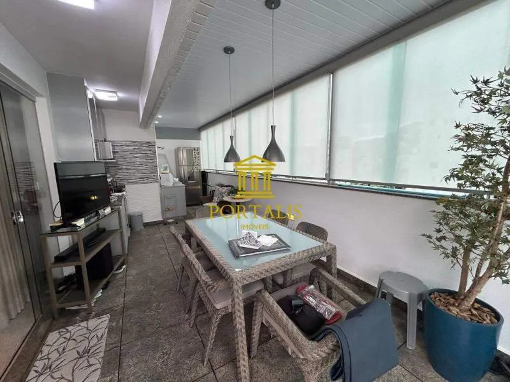 Cobertura, 4 quartos, 200 m² - Foto 1