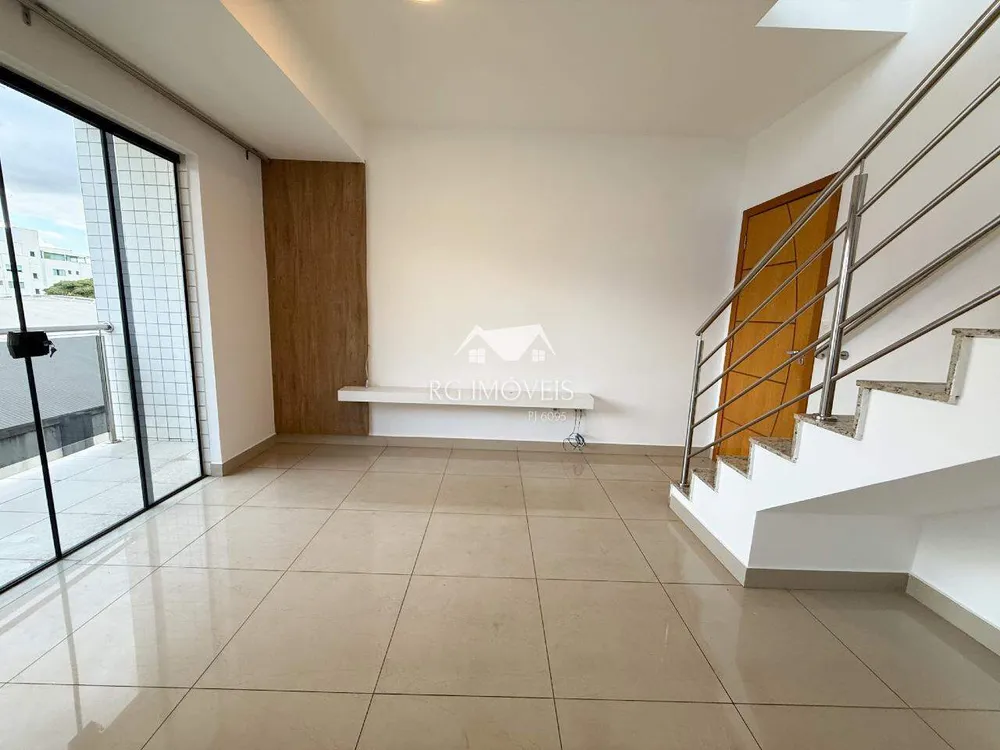 Cobertura, 3 quartos, 180 m² - Foto 2