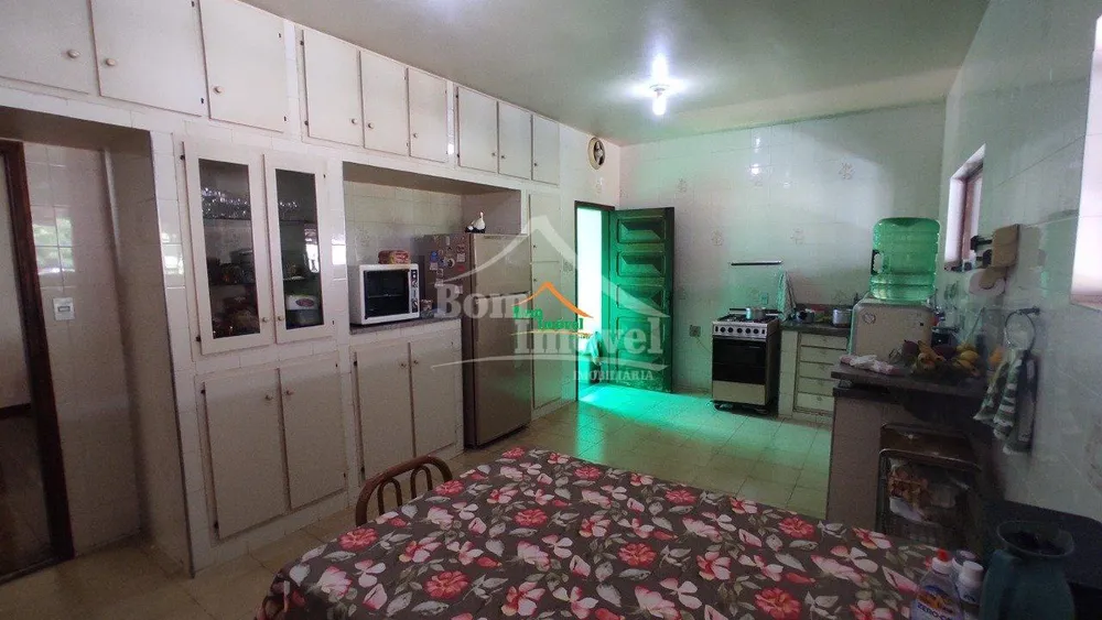 Casa, 3 quartos, 270 m² - Foto 15