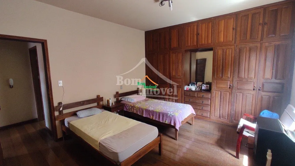 Casa, 3 quartos, 270 m² - Foto 10