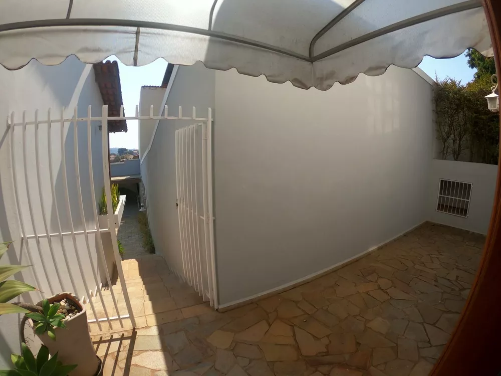 Casa à venda com 4 quartos, 666m² - Foto 8