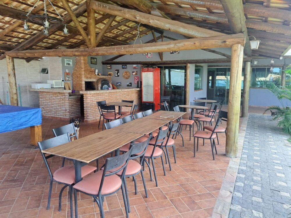 Casa à venda com 3 quartos, 100m² - Foto 4