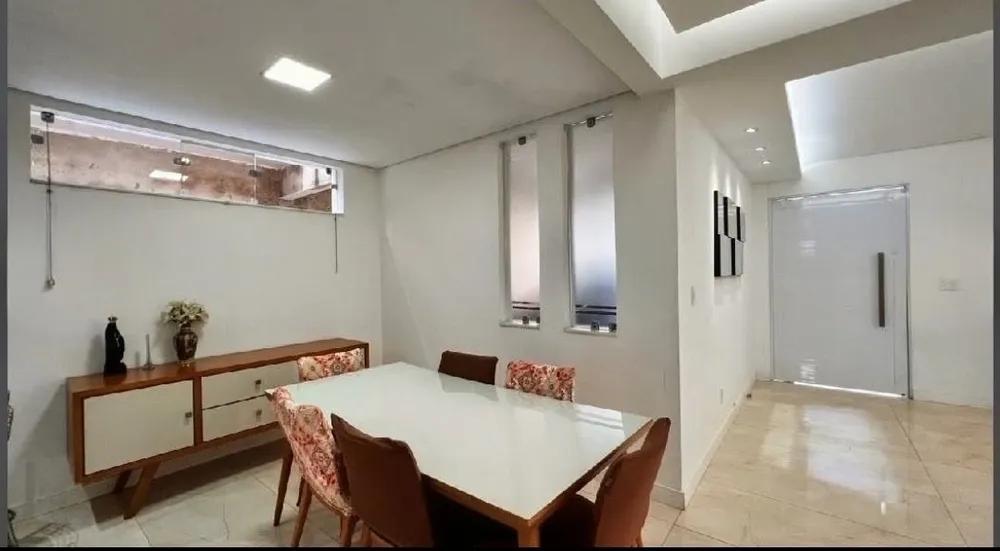 Casa, 3 quartos, 187 m² - Foto 1
