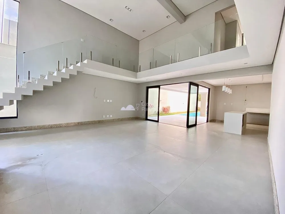 Casa, 4 quartos, 240 m² - Foto 3