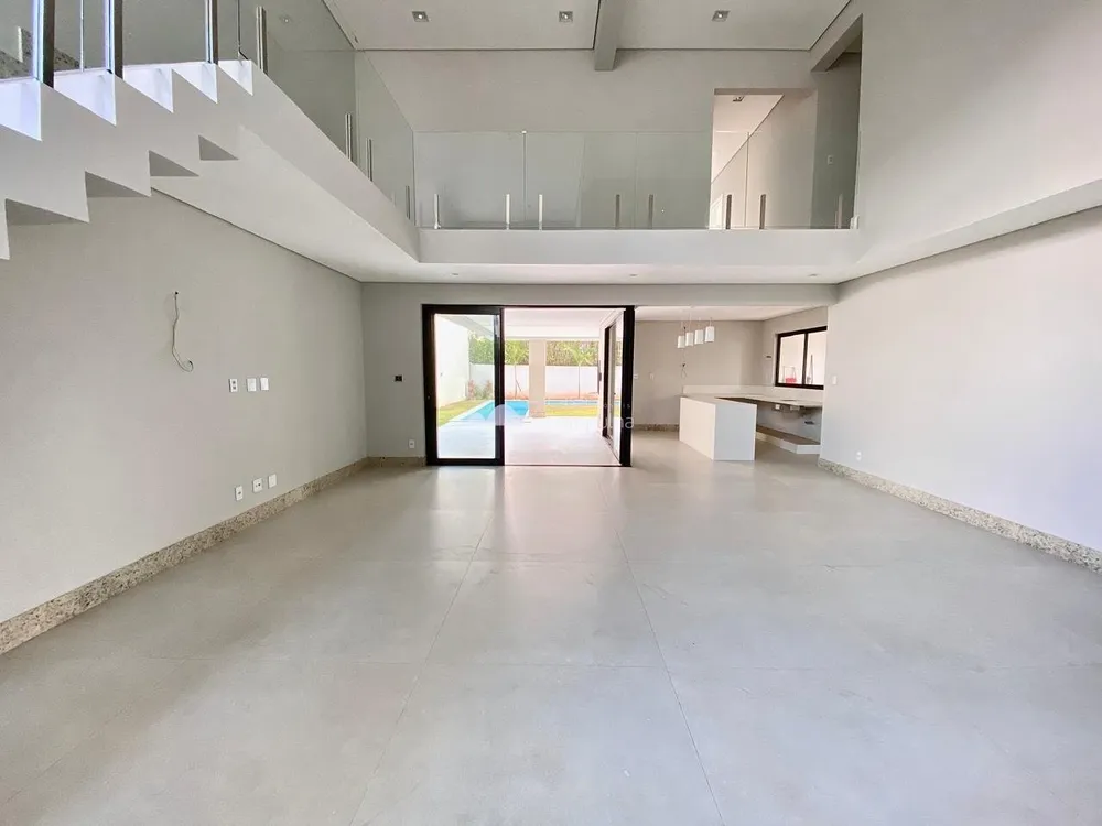Casa, 4 quartos, 240 m² - Foto 5
