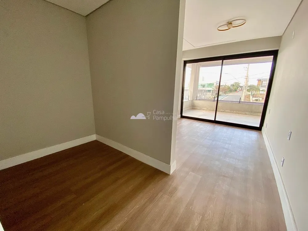 Casa, 4 quartos, 240 m² - Foto 11