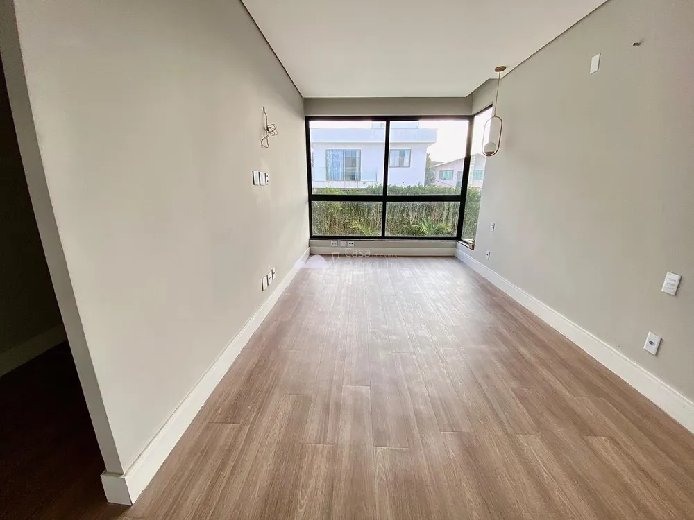 Casa, 4 quartos, 240 m² - Foto 21