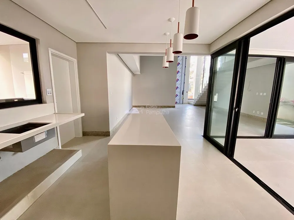 Casa, 4 quartos, 240 m² - Foto 7