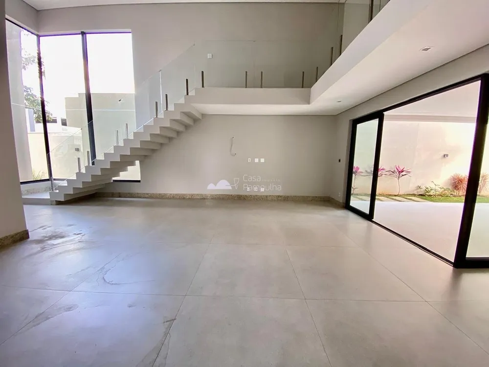 Casa, 4 quartos, 240 m² - Foto 4