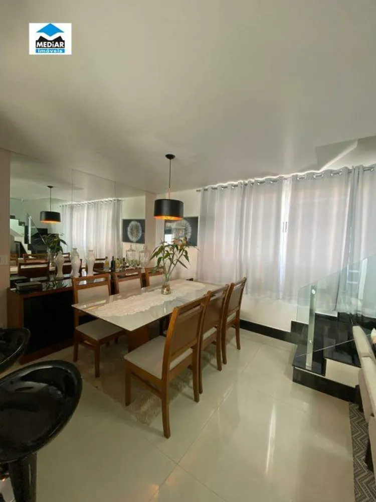 Cobertura, 4 quartos, 231 m² - Foto 2