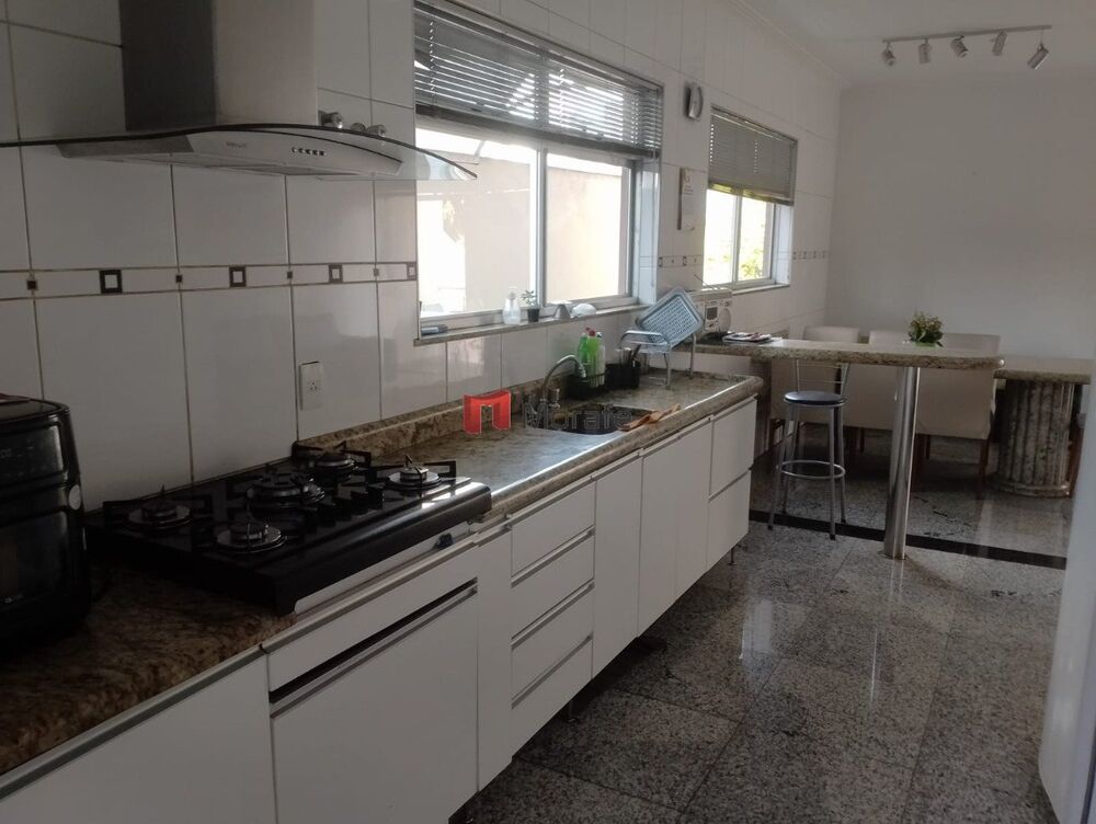 Depósito-Galpão-Armazém para alugar com 5 quartos, 200m² - Foto 3