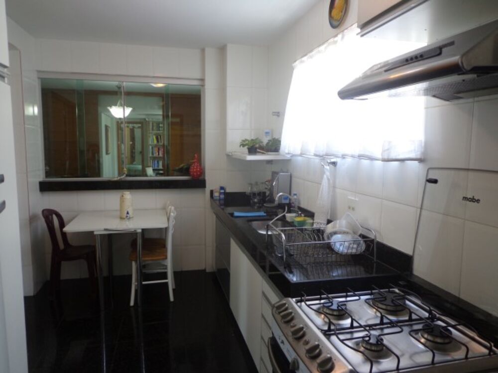 Apartamento à venda com 4 quartos, 150m² - Foto 12