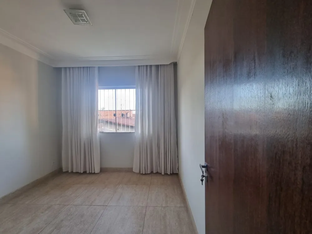 Casa, 4 quartos, 1080 m² - Foto 4
