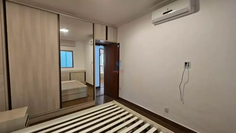 Casa, 4 quartos, 245 m² - Foto 17