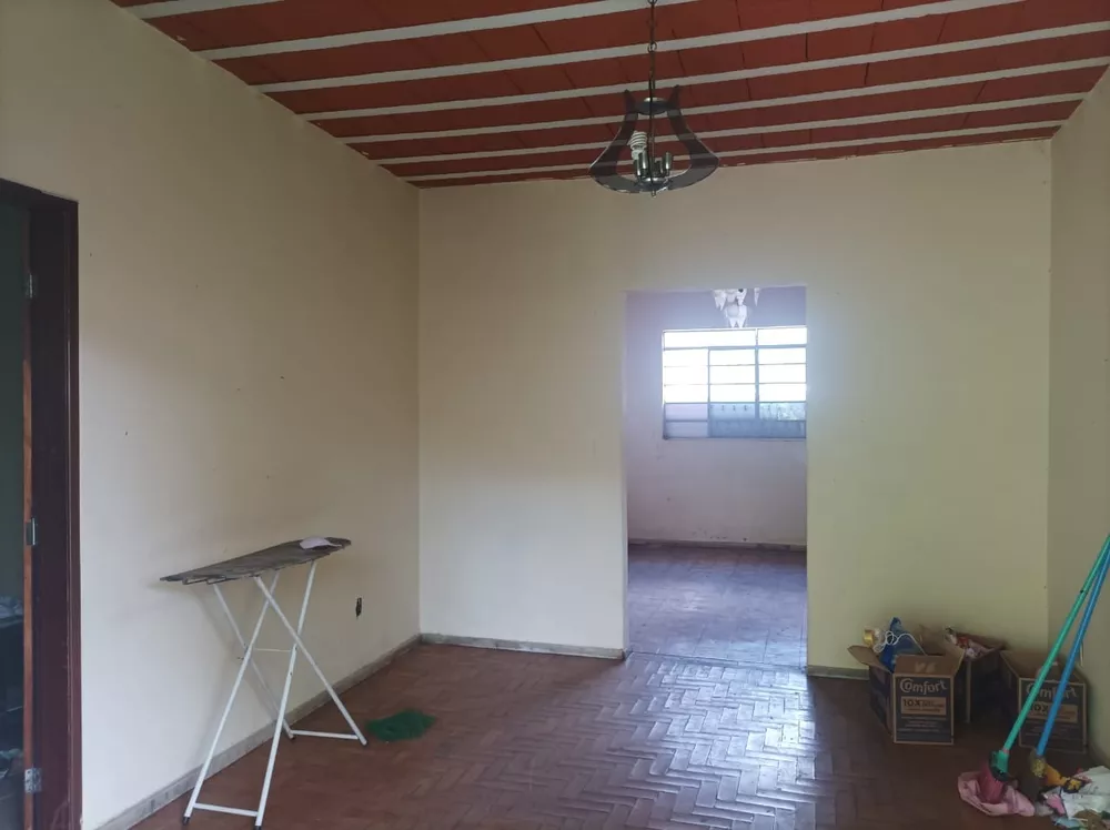 Casa à venda com 32 quartos, 756m² - Foto 4