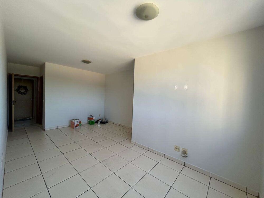 Apartamento à venda com 3 quartos, 81m² - Foto 3