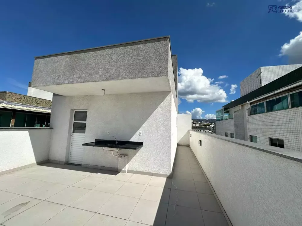 Cobertura, 3 quartos, 136 m² - Foto 2