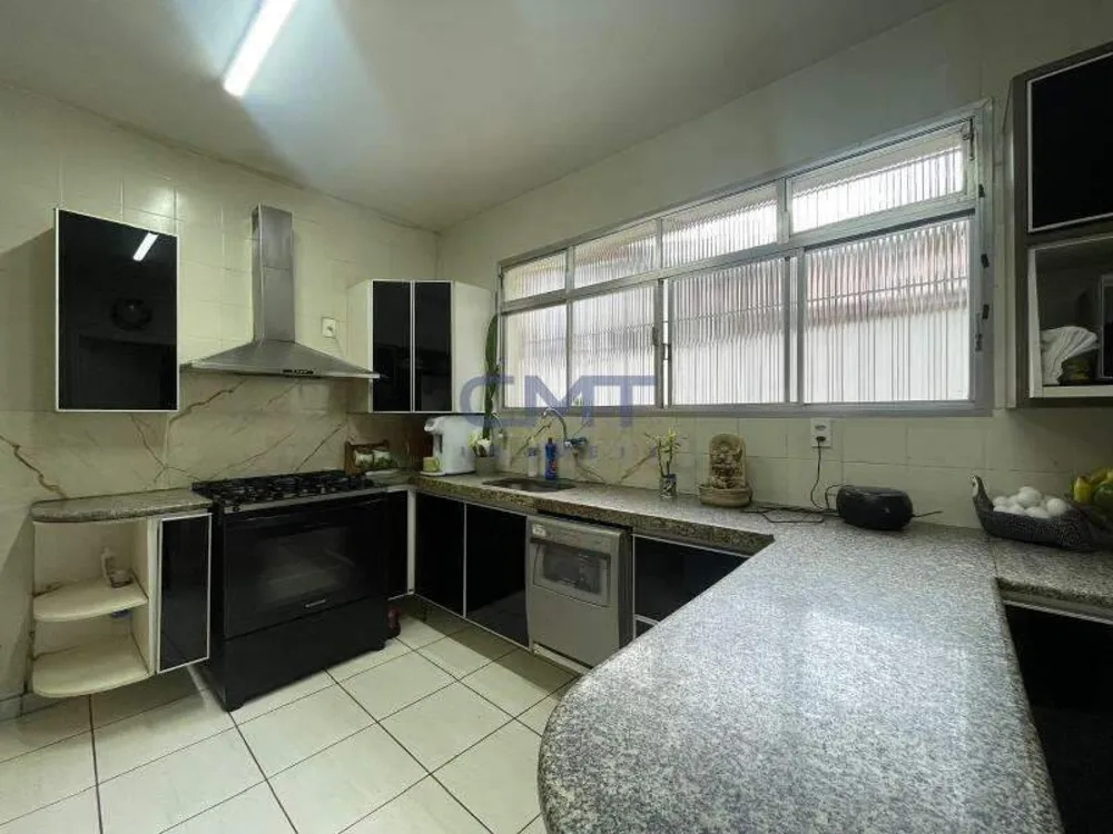 Casa, 5 quartos, 325 m² - Foto 5