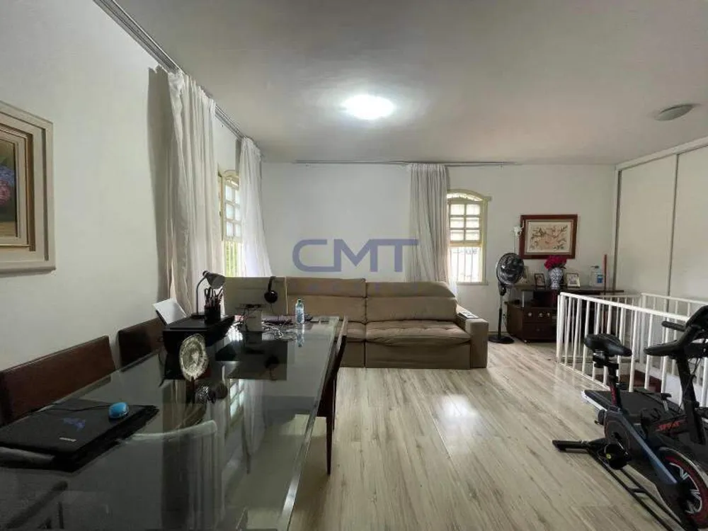 Casa, 5 quartos, 325 m² - Foto 9