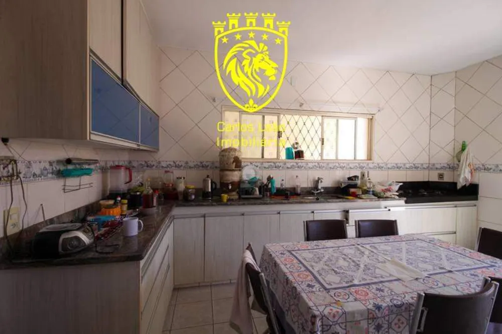Casa, 5 quartos, 260 m² - Foto 3