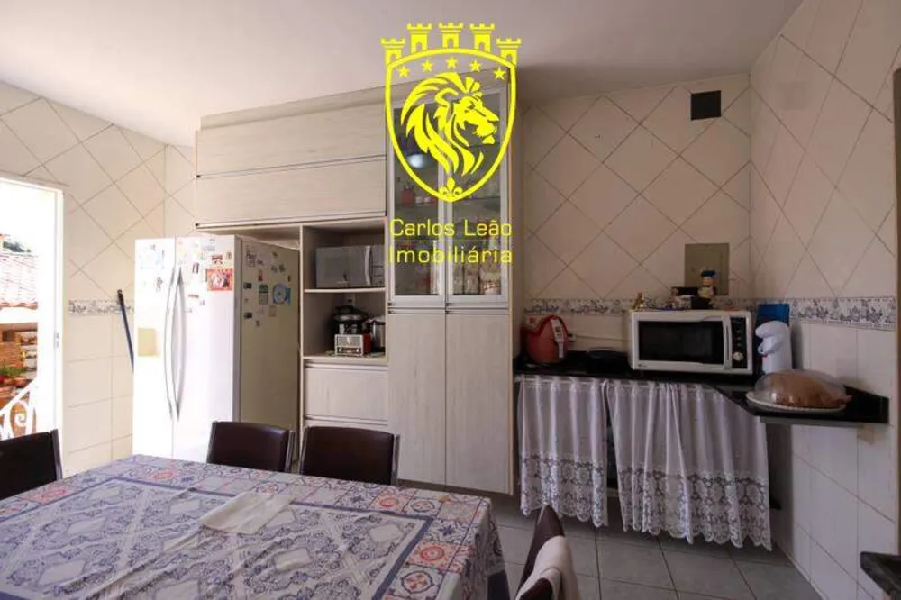 Casa, 5 quartos, 260 m² - Foto 4