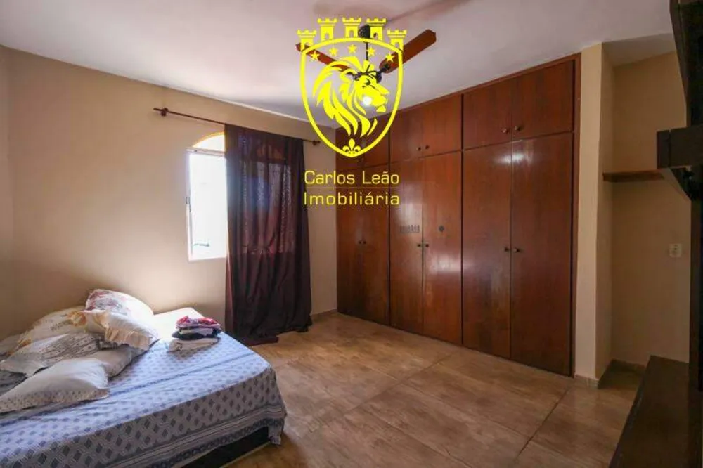 Casa, 5 quartos, 260 m² - Foto 9