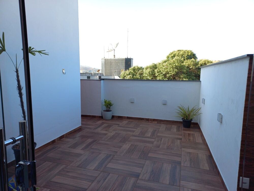Cobertura à venda com 3 quartos, 209m² - Foto 4