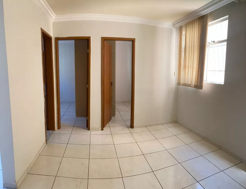 Apartamento à venda com 2 quartos, 48m² - Foto 2