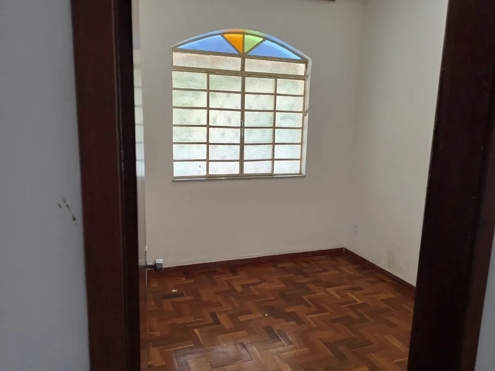 Casa, 7 quartos, 291 m² - Foto 10