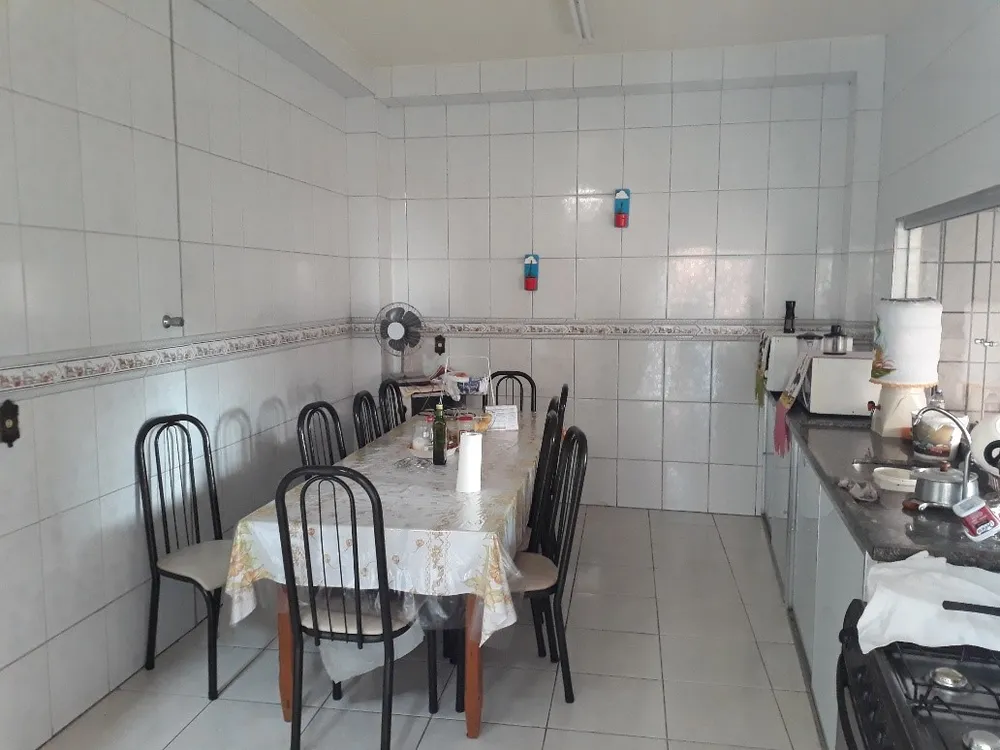 Casa, 6 quartos, 350 m² - Foto 8