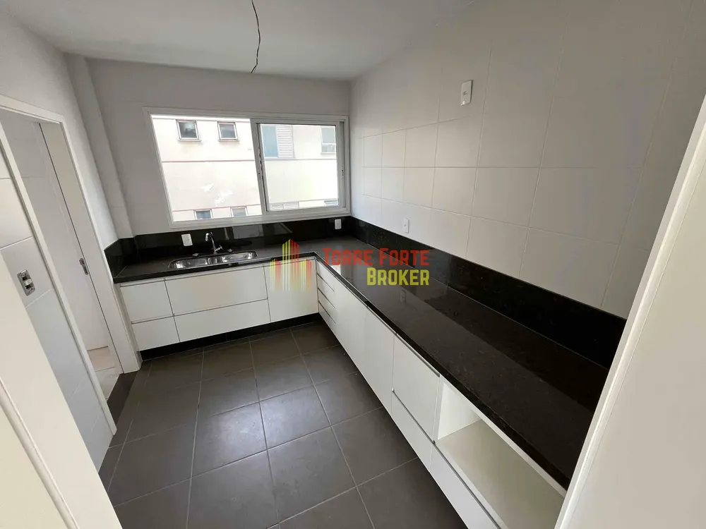 Apartamento, 4 quartos, 156 m² - Foto 4