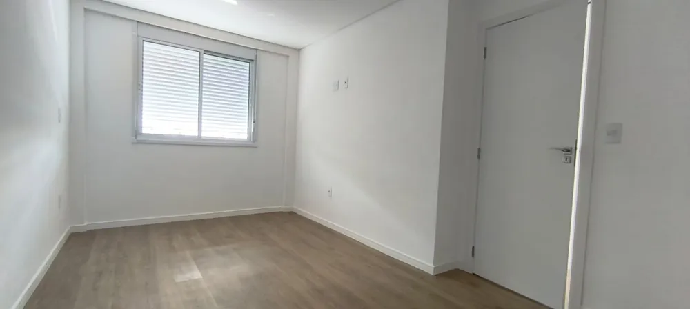 Apartamento, 3 quartos, 83 m² - Foto 2