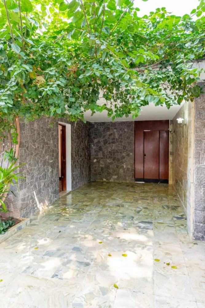 Casa, 3 quartos, 305 m² - Foto 2
