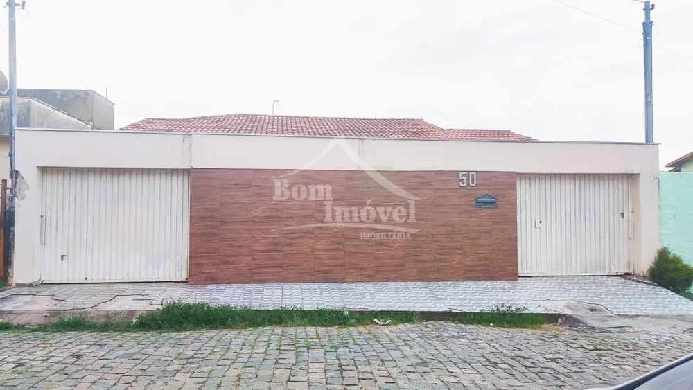 Casa, 3 quartos, 320 m² - Foto 1