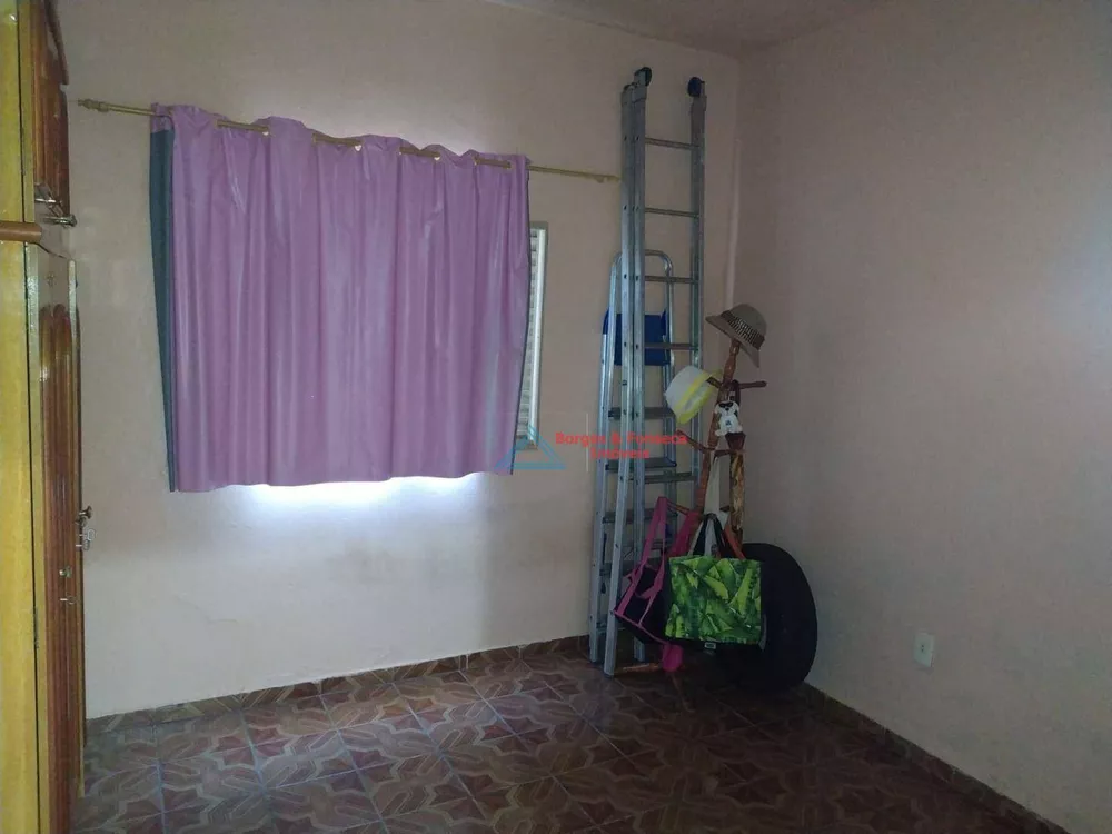 Casa à venda com 3 quartos, 391m² - Foto 15