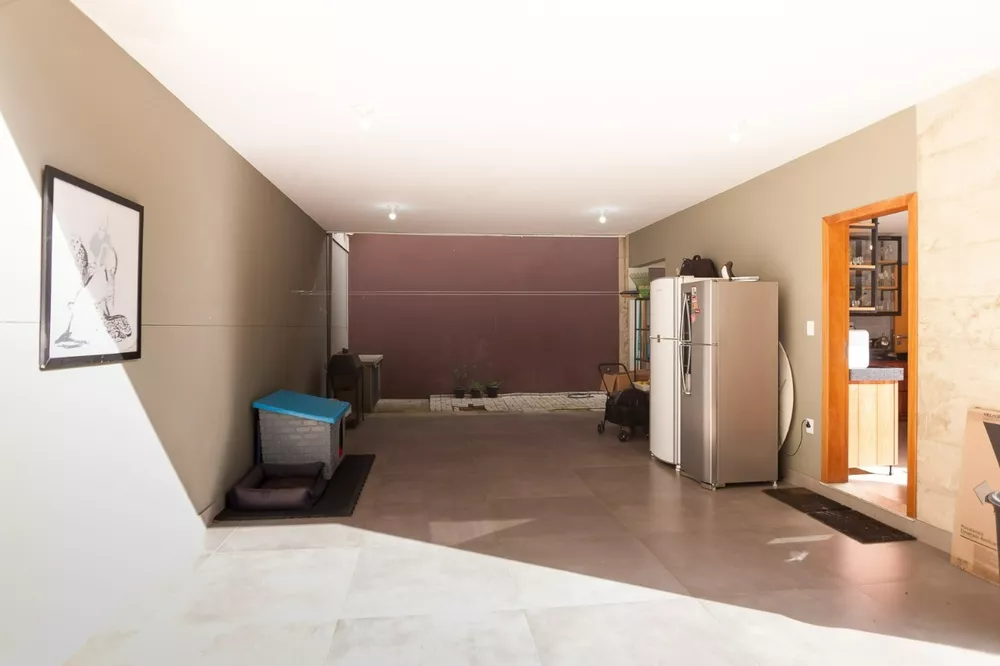 Casa de Condomínio à venda com 3 quartos, 273m² - Foto 3