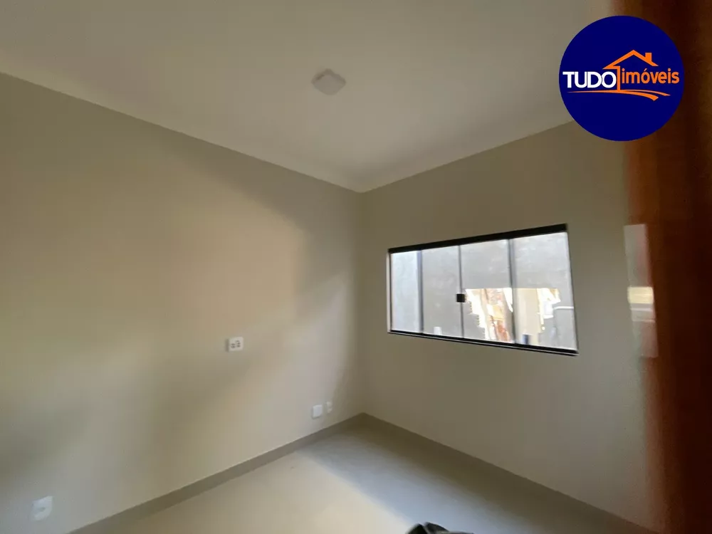 Casa à venda com 3 quartos, 202m² - Foto 15