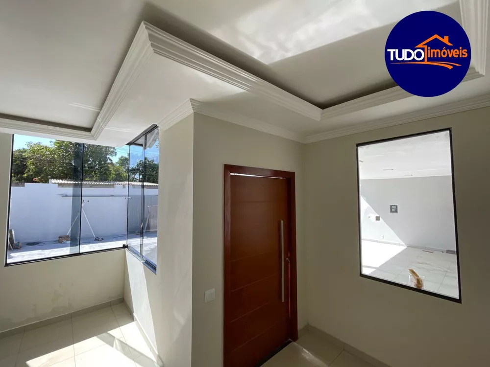 Casa à venda com 3 quartos, 202m² - Foto 4