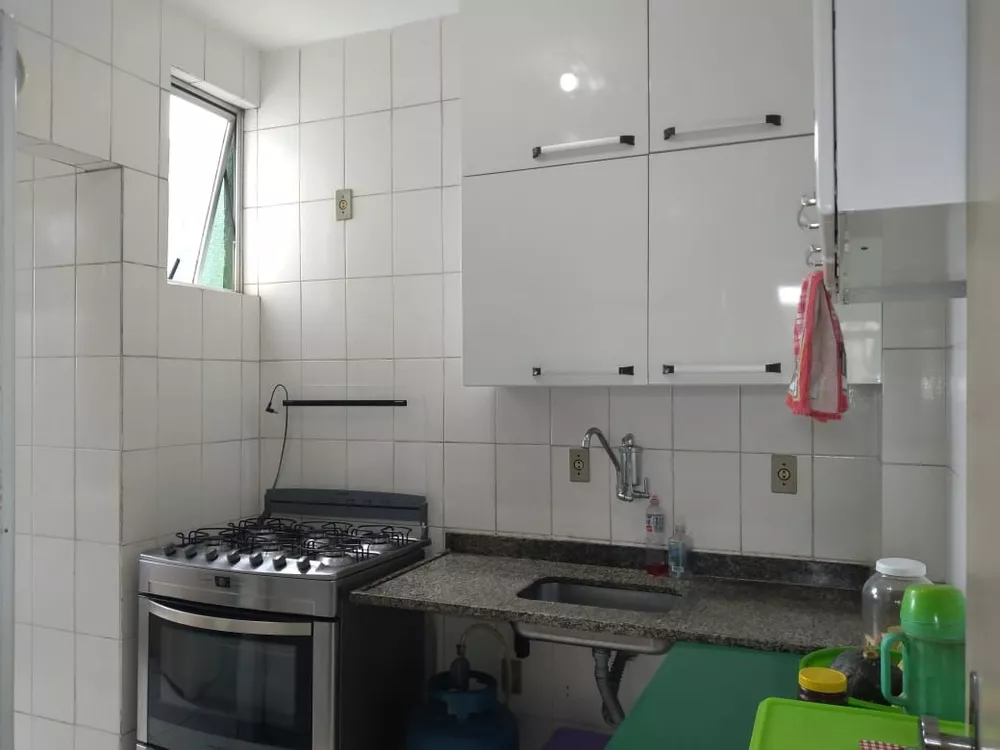 Apartamento à venda com 3 quartos, 70m² - Foto 4