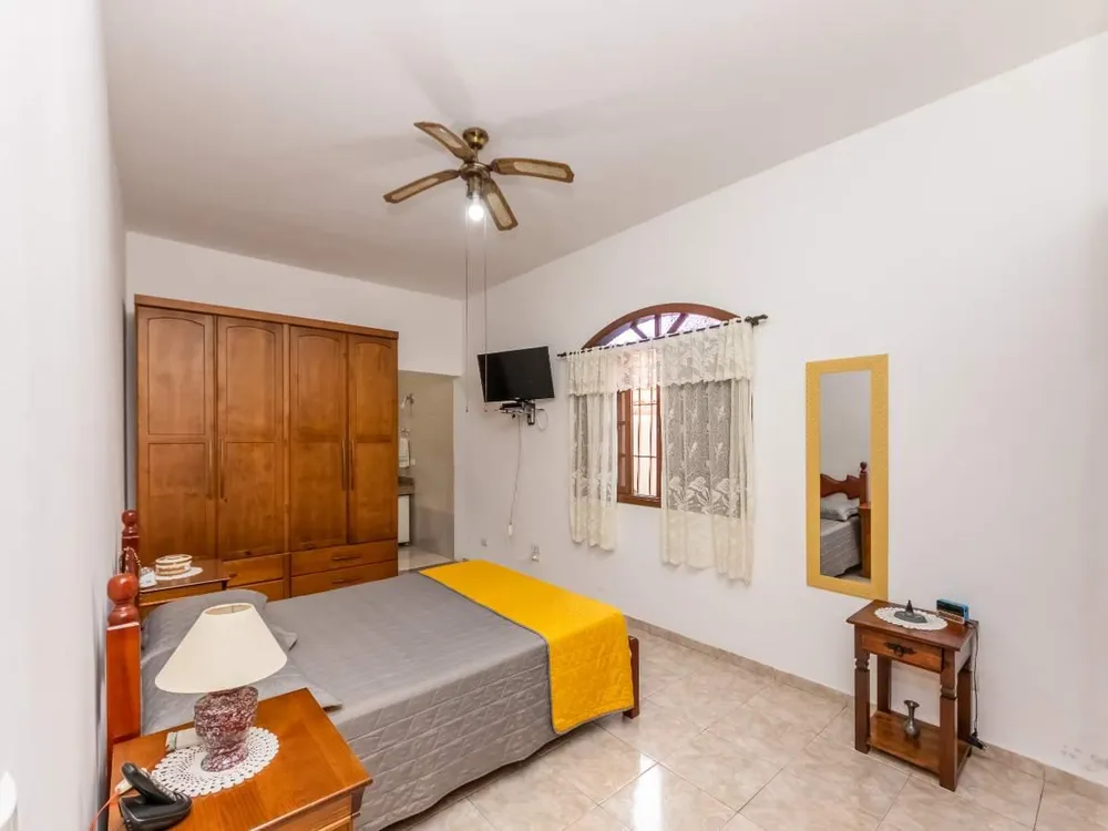 Casa, 3 quartos, 300 m² - Foto 11