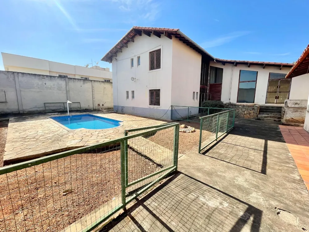 Casa, 5 quartos, 450 m² - Foto 2