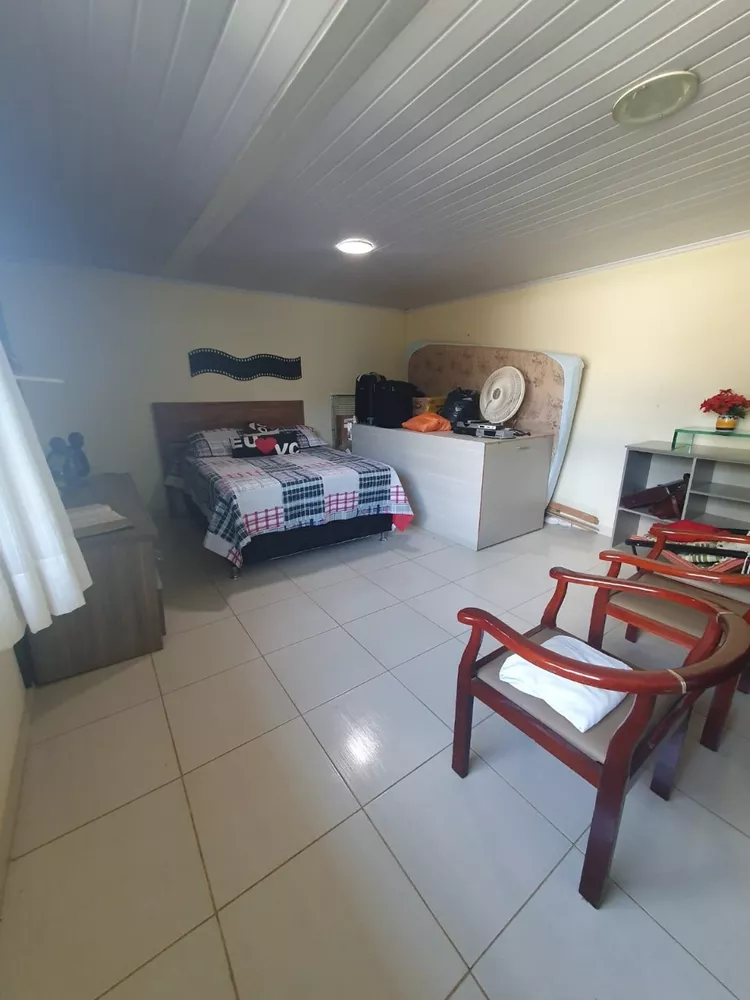 Casa à venda com 3 quartos, 254m² - Foto 14