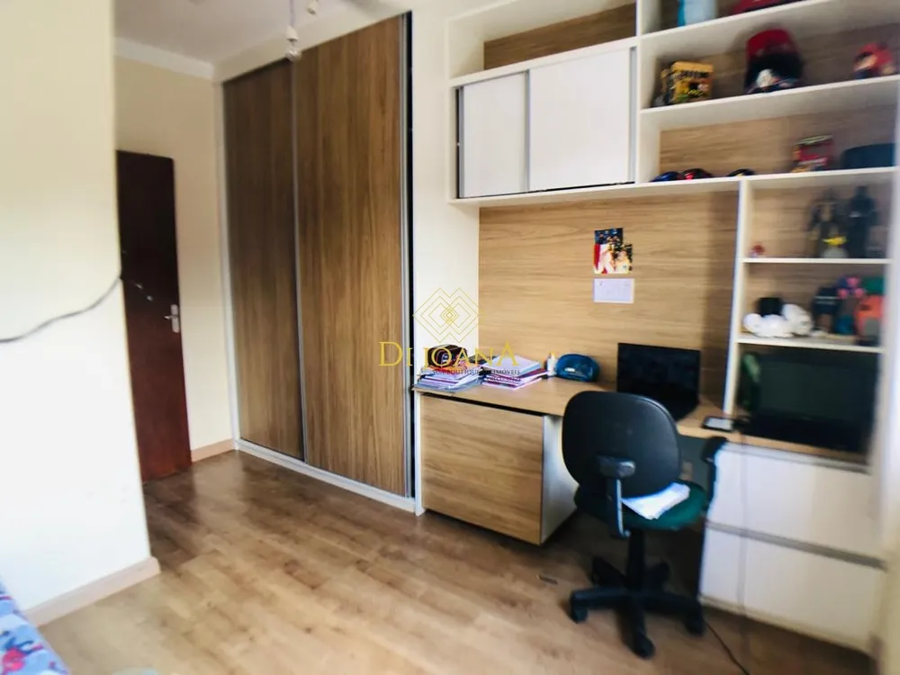 Casa, 3 quartos, 360 m² - Foto 13