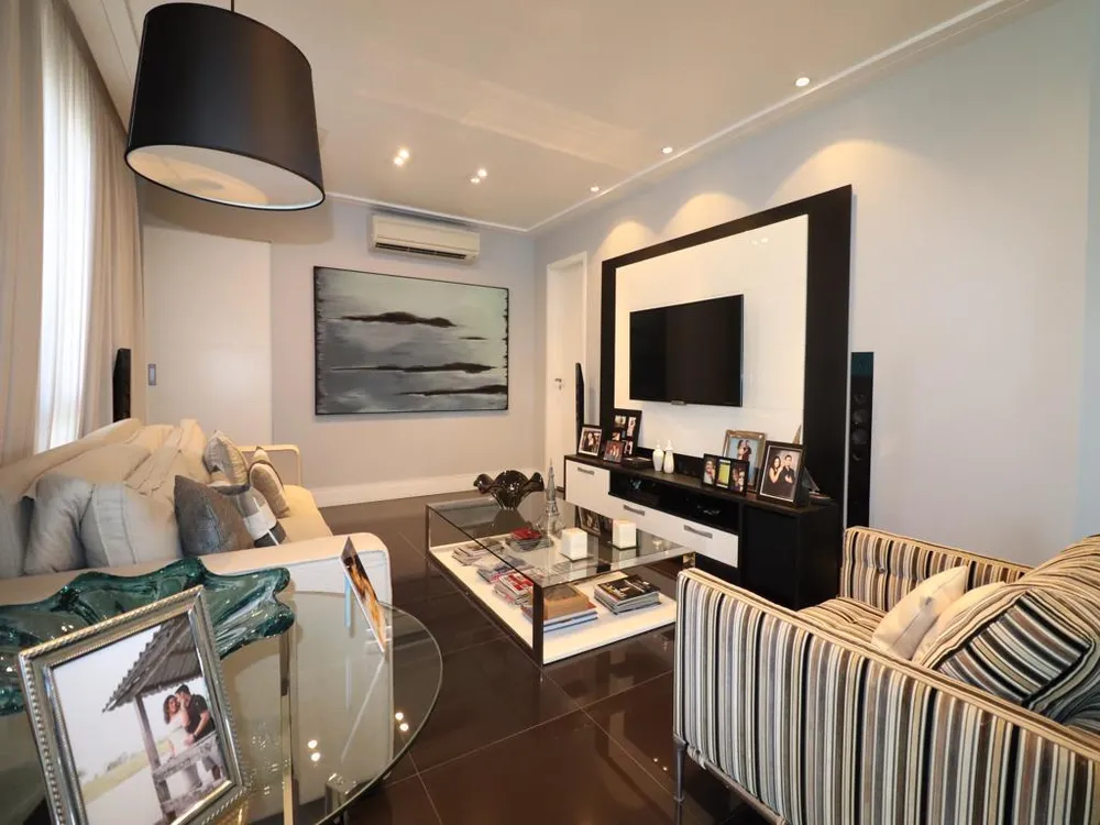 Apartamento, 3 quartos, 142 m² - Foto 1