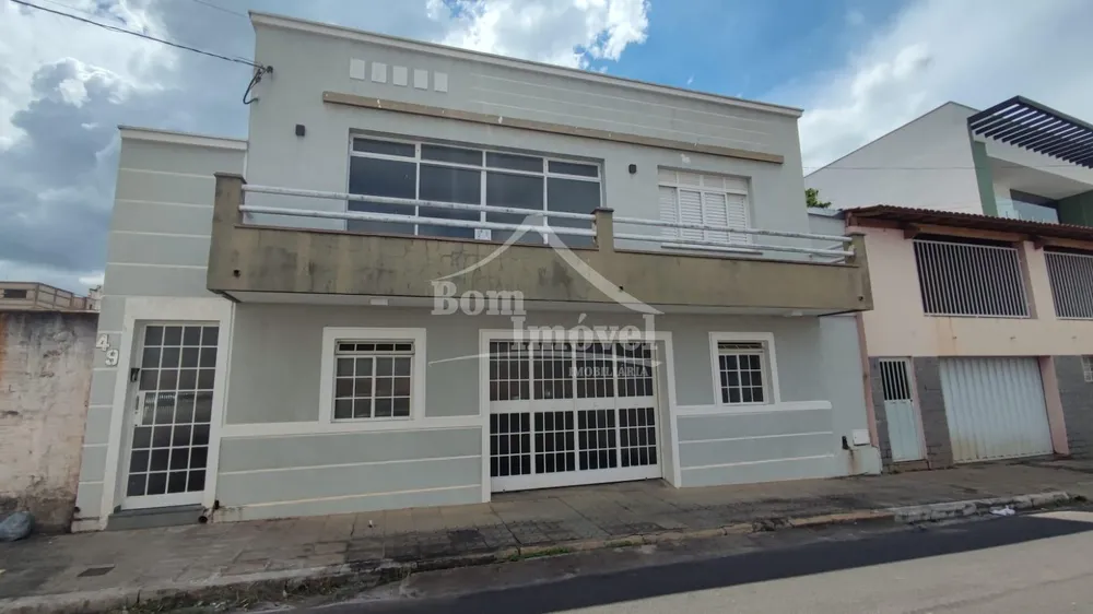 Casa, 3 quartos, 330 m² - Foto 2