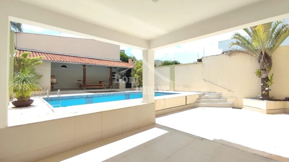Casa, 3 quartos, 330 m² - Foto 12