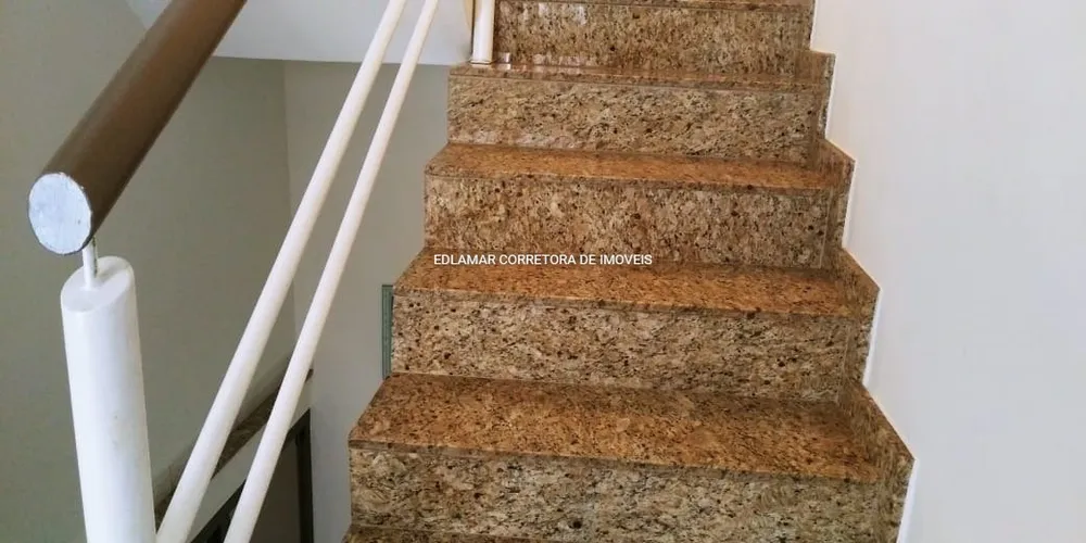Casa, 4 quartos, 246 m² - Foto 4