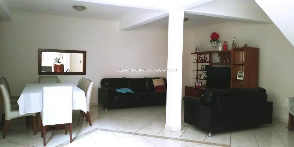 Casa, 4 quartos, 246 m² - Foto 2
